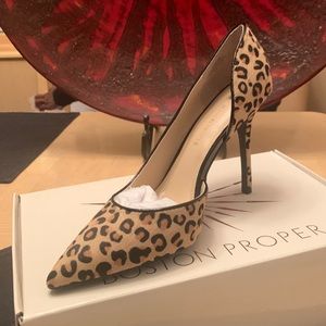 Boston Proper d’Orsay Pumps